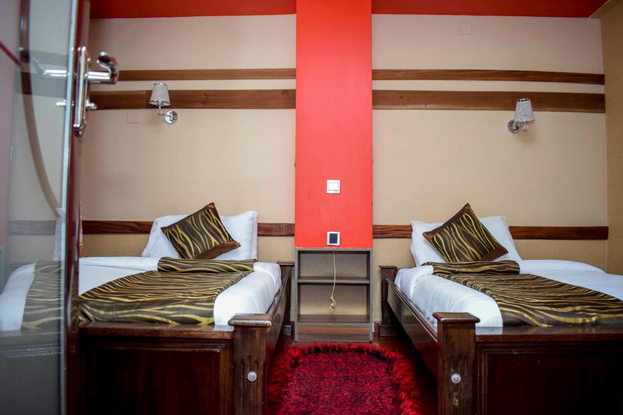 Simba Village Relax Inn Eldoret Eksteriør billede