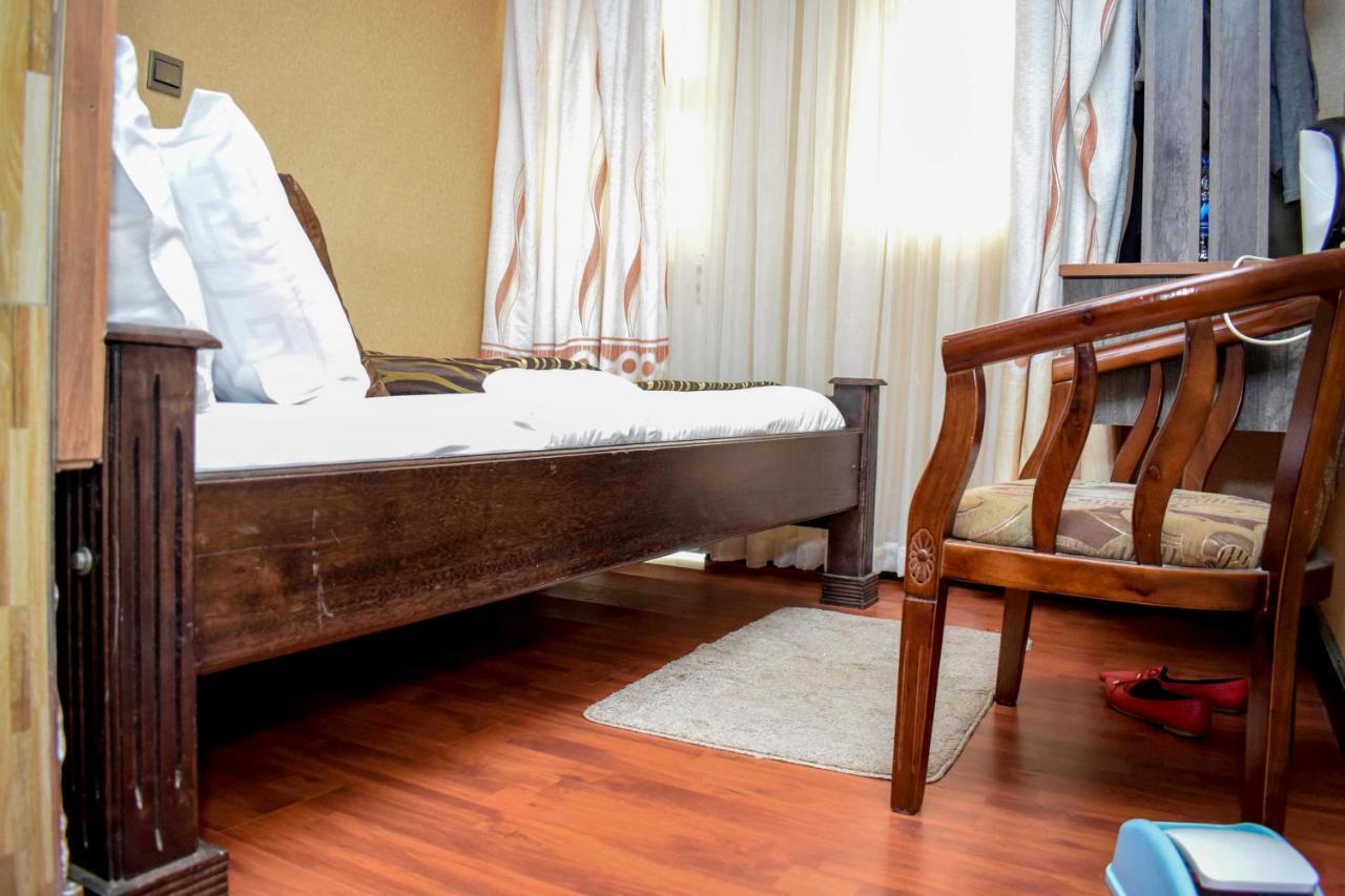 Simba Village Relax Inn Eldoret Eksteriør billede