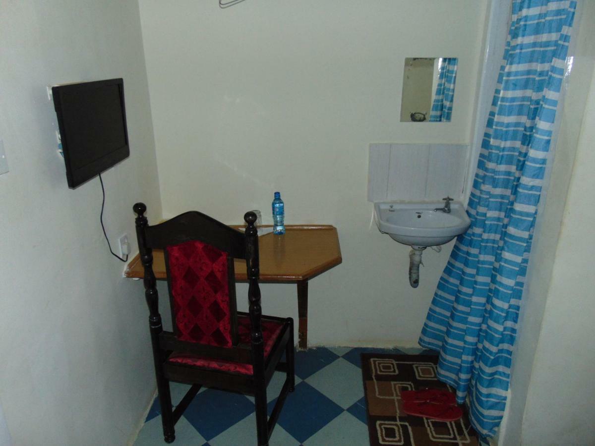 Simba Village Relax Inn Eldoret Eksteriør billede